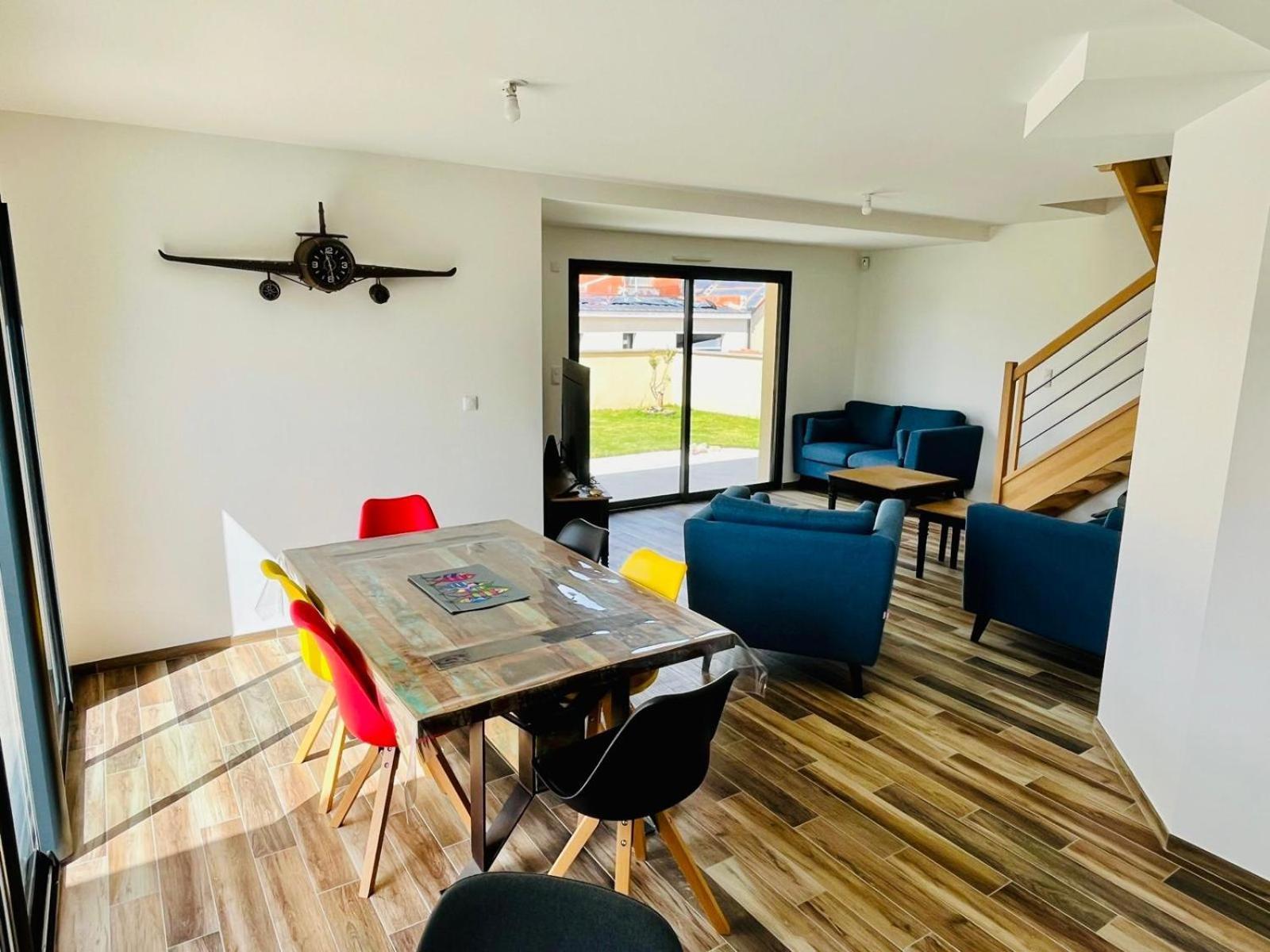 Beach House Gouville-sur-Mer Екстериор снимка